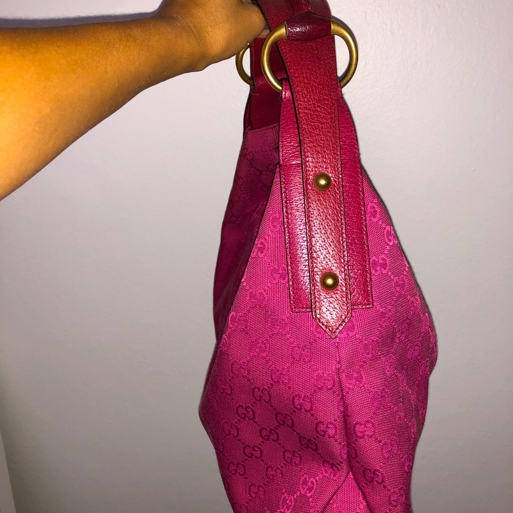 Gucci Fuchsia Large Hobo Bag